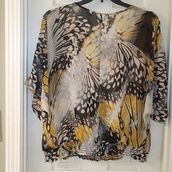 White, yellow, and black sheer top - Picture 2 of 3